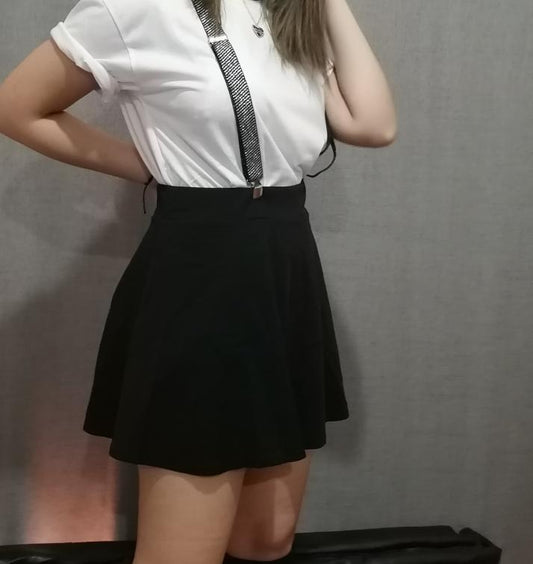 Falda Lisa Negra, completa tu estilo dark, punk, kawaii, estilo juvenil