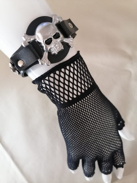 Pulsera brazalete Gótica, para completar tu outfit, dark, gotico, egirls, punk, rock