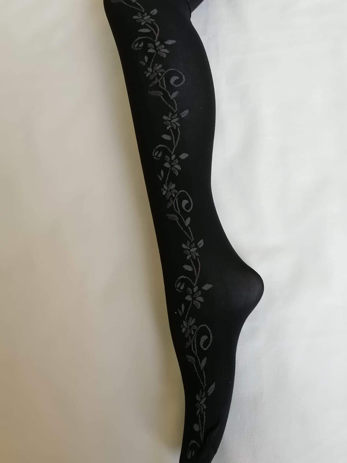 Pantys Negras y Colores variados Diseños.